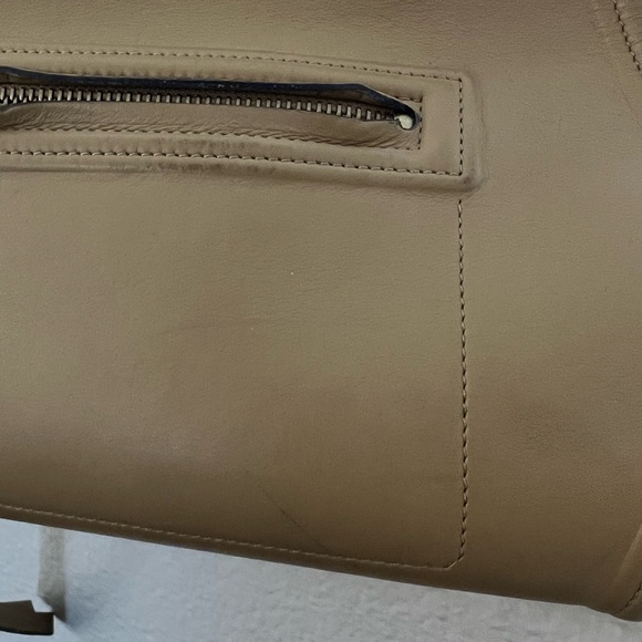 Celine Medium Luggage Phantom Handbag 👜🤎 - Picture 3 of 12